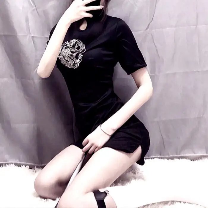 怪诞夏日